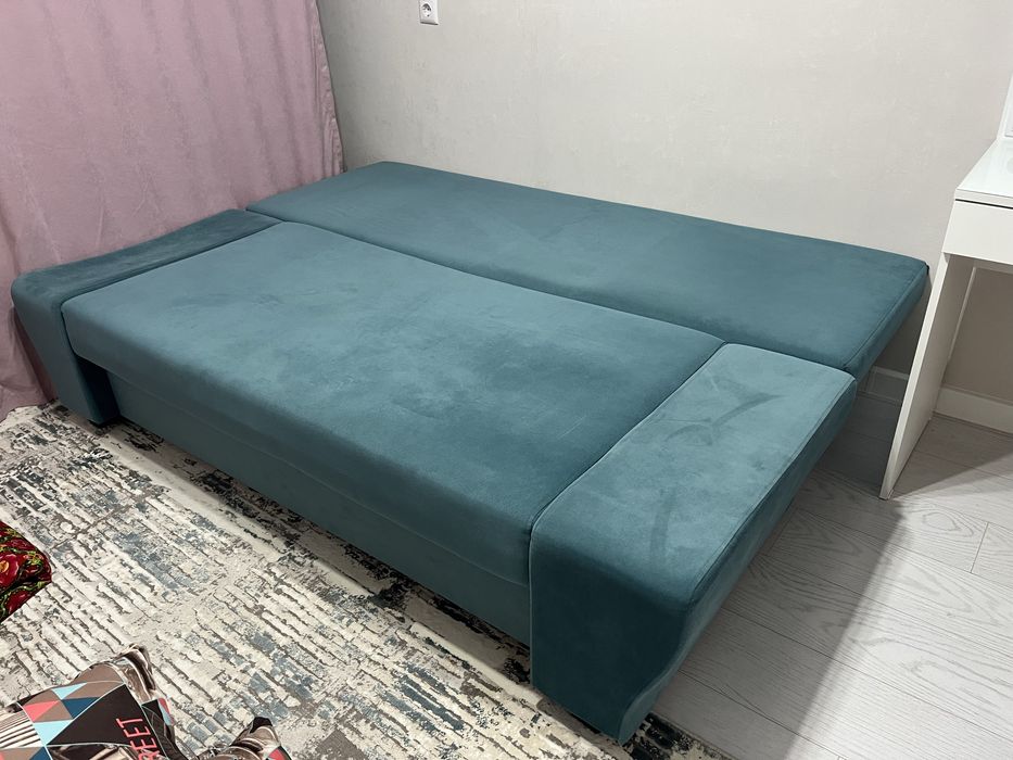 Продам диван в хорошем состоянии