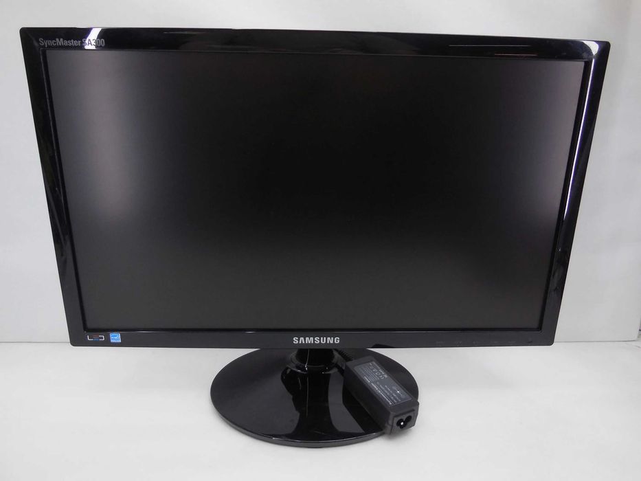 Монитор Samsung SyncMaster SA300 (23" 1920x1080x60Гц DVI-D/HDMI, VGA)