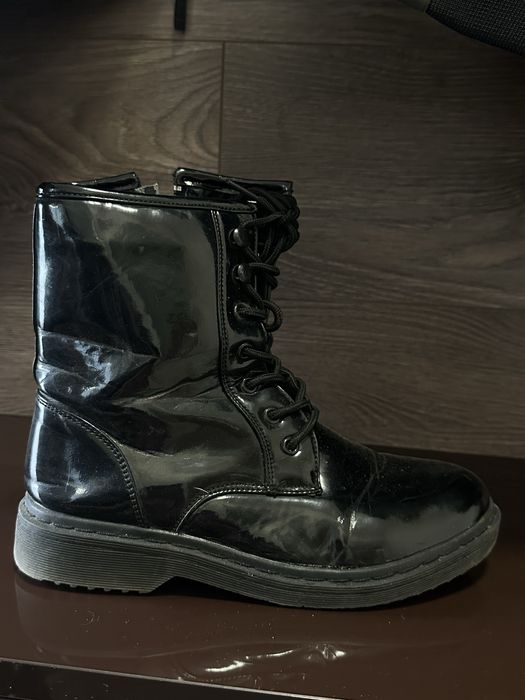 Кубинки, черни, лачени