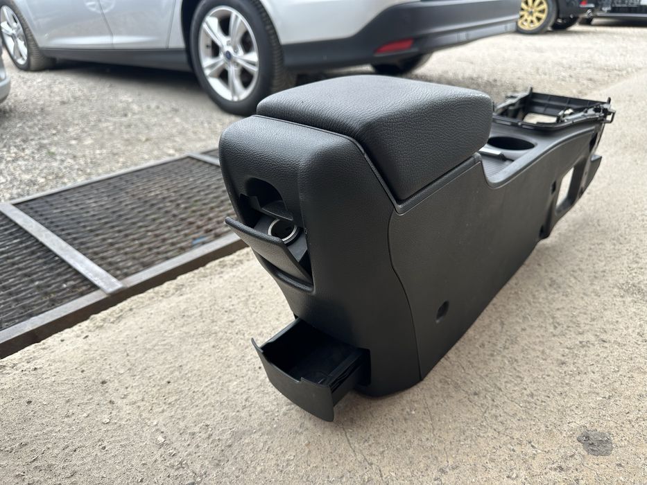 Централна конзола със подлакътник за Опел Астра J