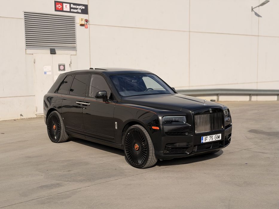 Rolls Royce Cullinan Black badge