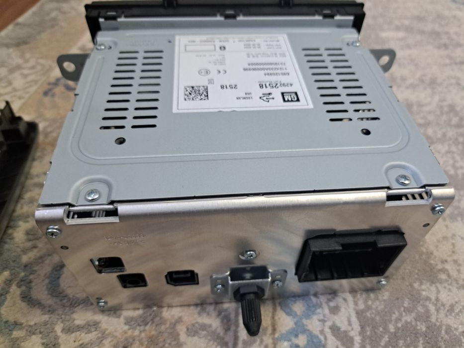 Автомагнитолла. Шевроле  Кобальт