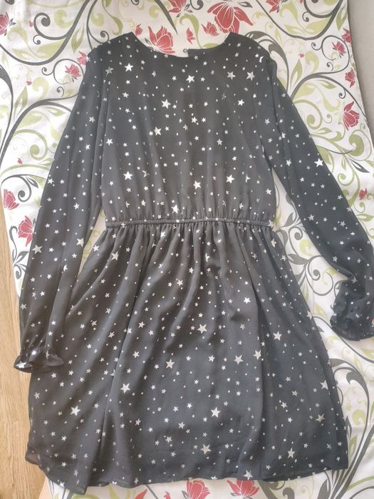 Платья на вечер и повседневно