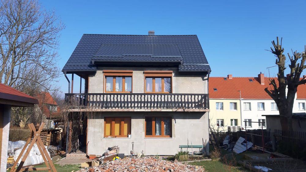 Montaj acoperișuri și reparații de urgență