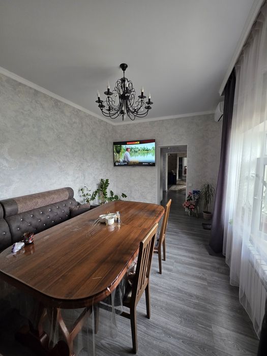 Продаётся четырёх комнатный дом