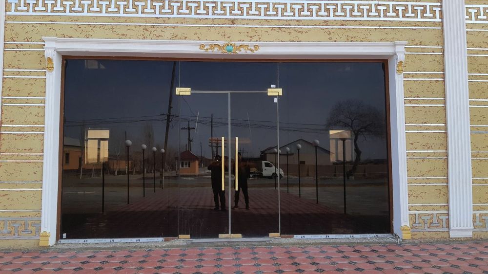 Стеклянные перегородки