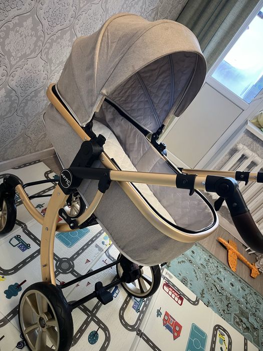 Коляска продается