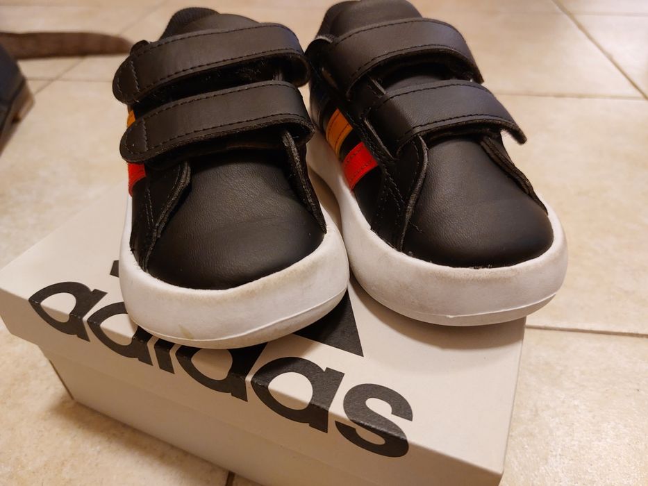 Бебешки маратонки Адидас