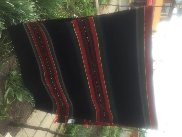 Губери , китеници , родопски одеала и тъкани пътеки