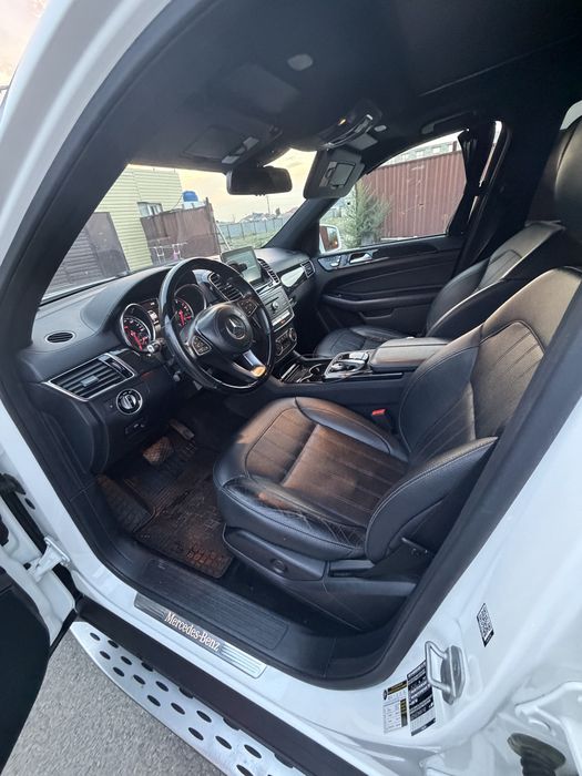 Mersedes GLS 450