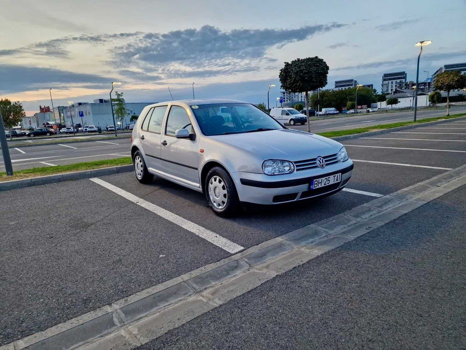 Vând VW Golf 4