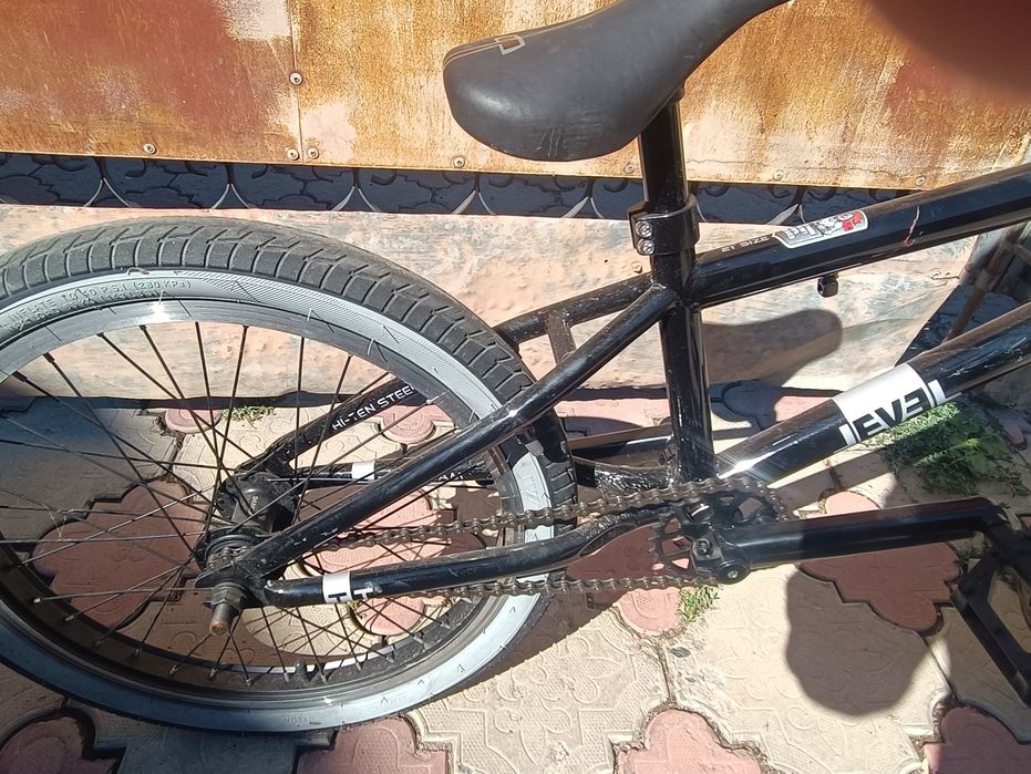 Трюковой велосипед LevelTT