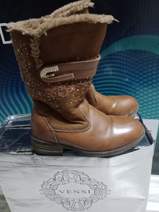 Сапоги десткие, даром