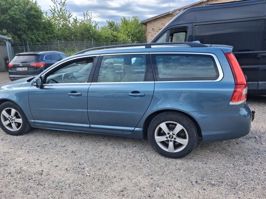 Volvo v70 an 2014