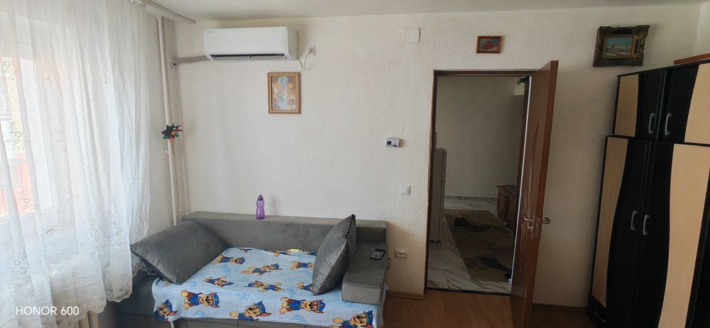 Vand apartament.