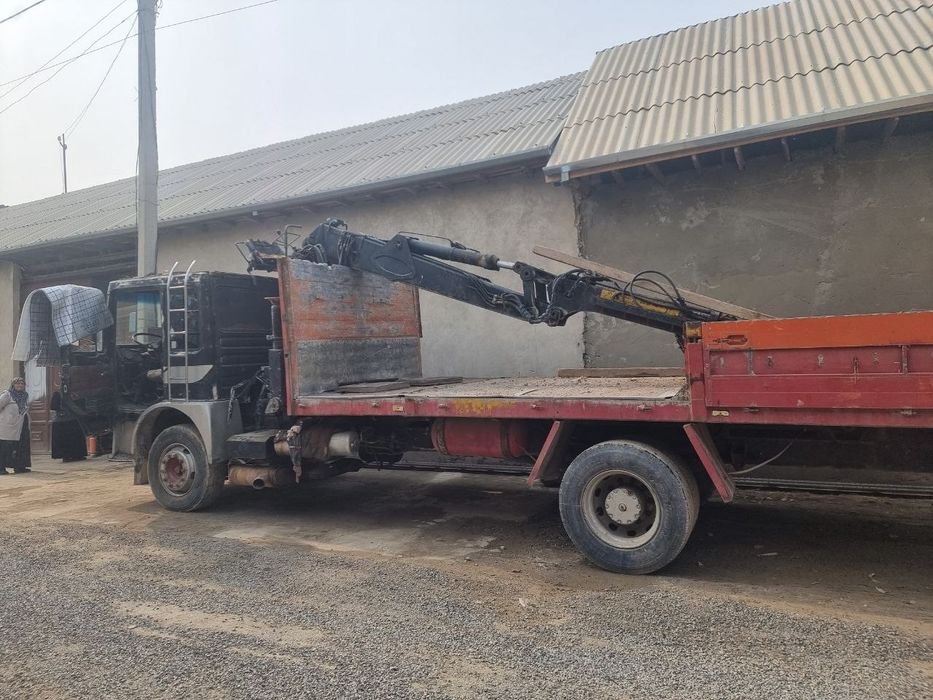 Manipulyator sotiladi