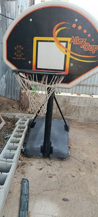 Продам кольцо со стойкой для баскетбола