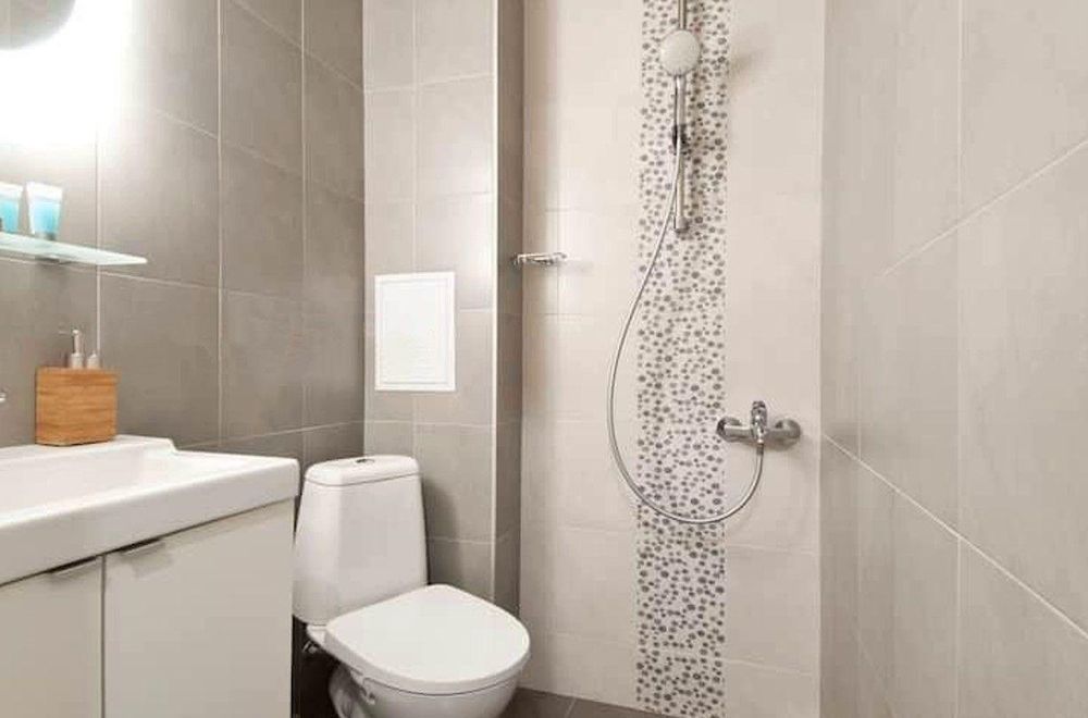 Дава се под наем Двустаен апартамент в София, Център - 60 кв.м за 648.21 € - Снимка #3