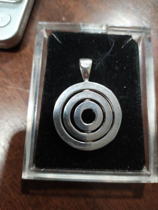 Сребърен медальон Bvlgari