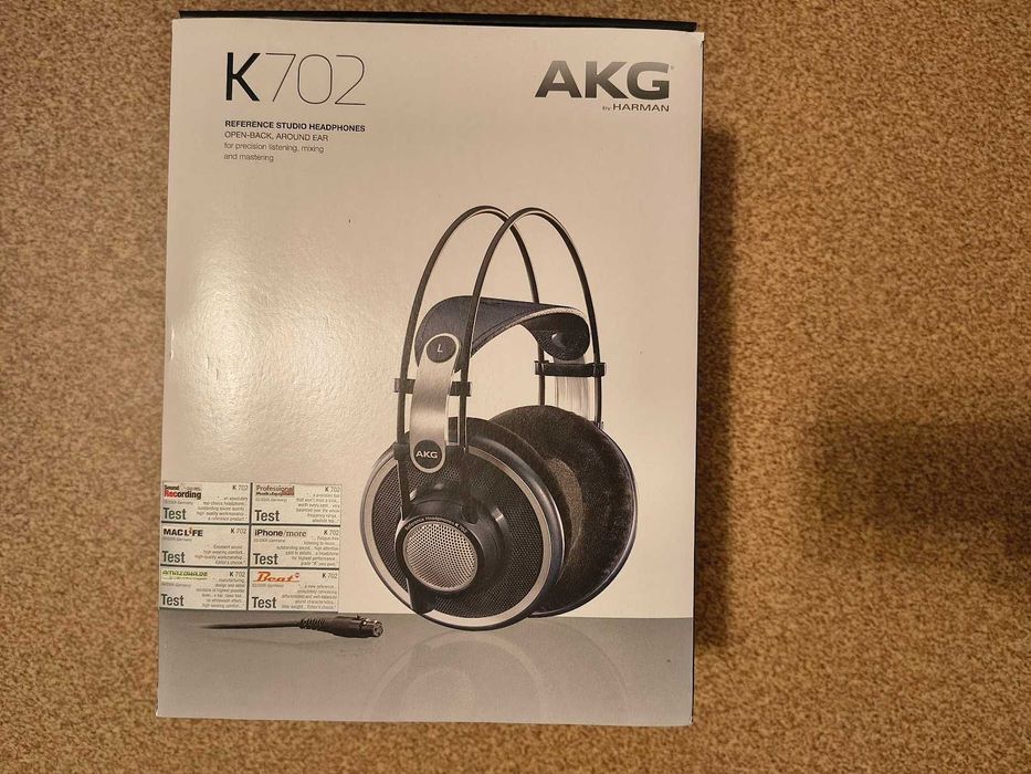 AKG K702 Студийни слушалки
