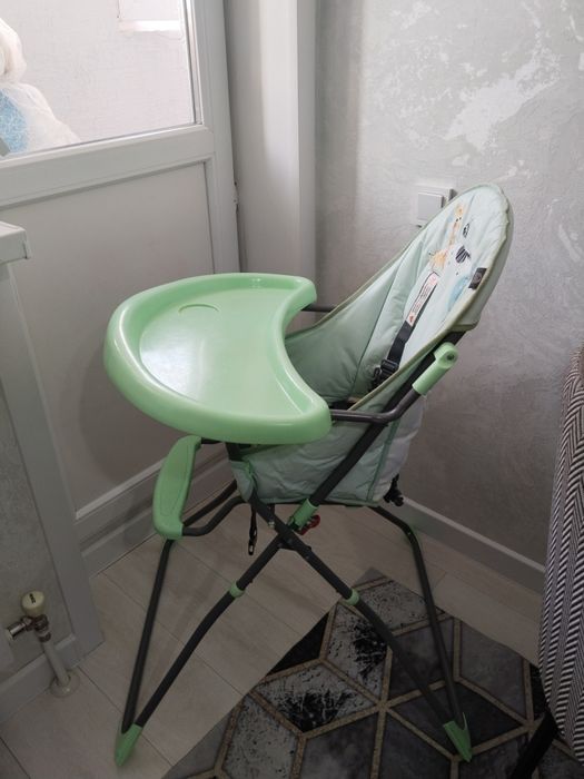 Столик для кормления