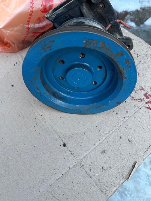 Продам помпу на самосвал