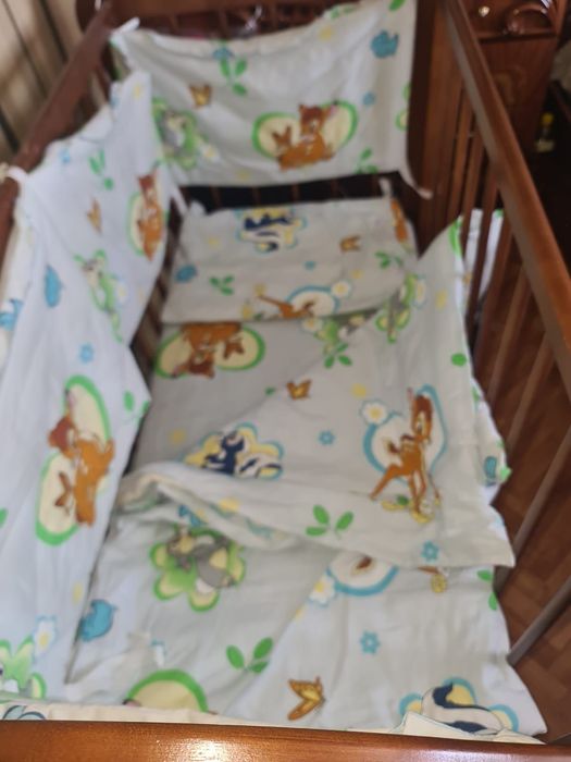 Продам детскую кроватку