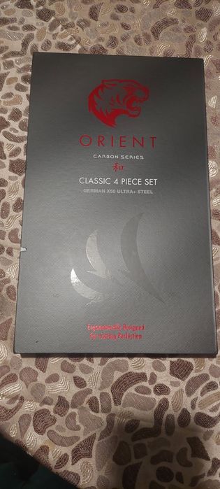 Ножове Orient Carbon