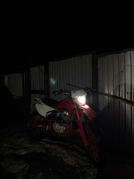 Продам мотоцикл Эндуро 250