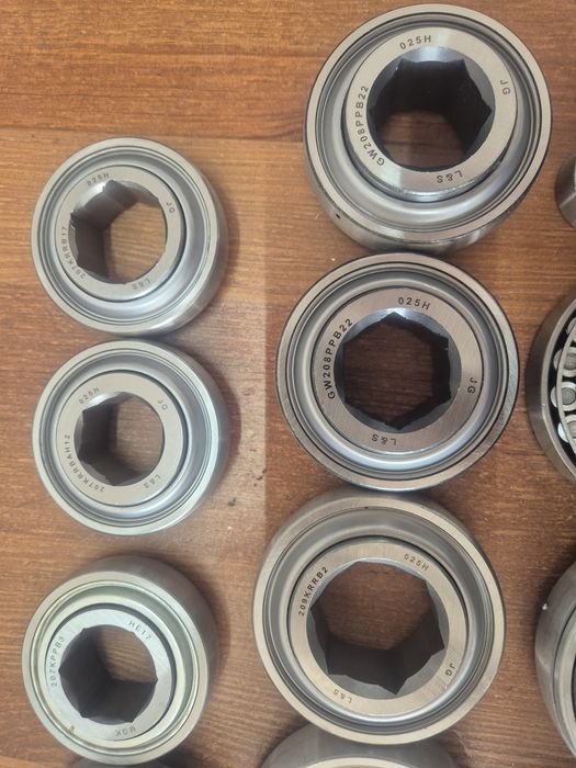 Шестерня Z40  на подборщик John deere 582