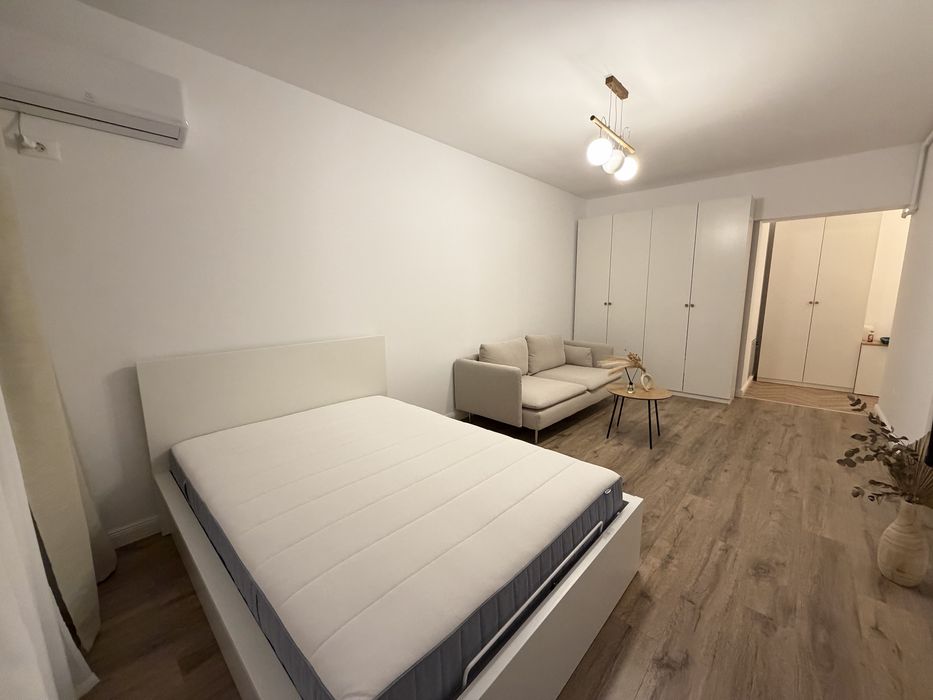 Garsoniera de inchiriat