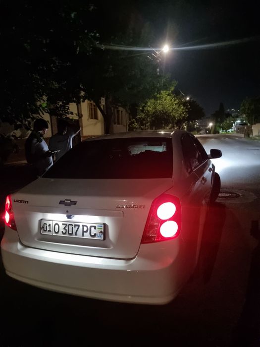 Chevrolet Gentra AT 1 evro