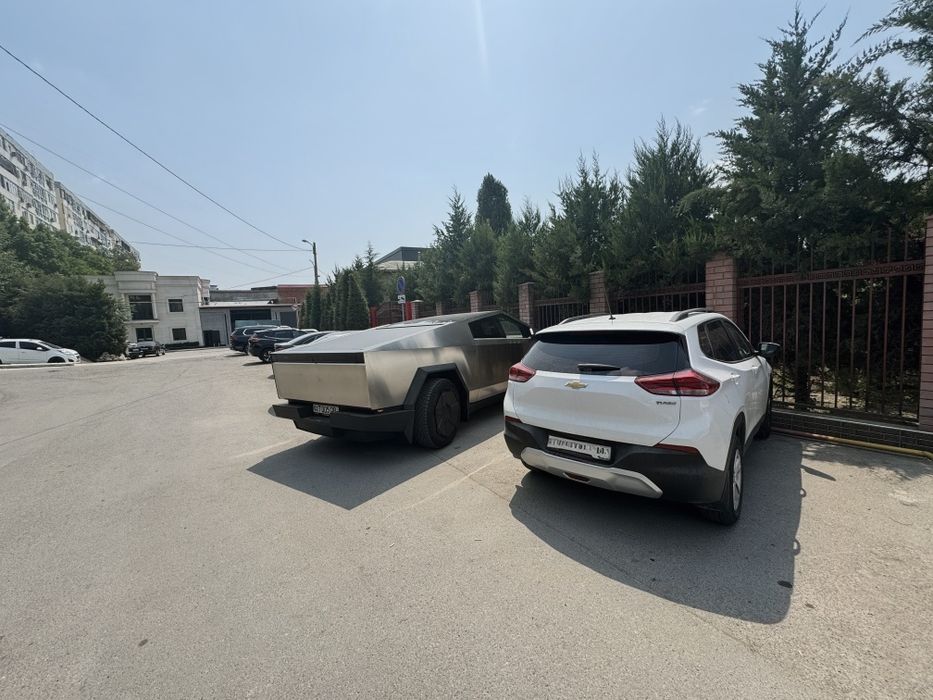 Продам tracker 2