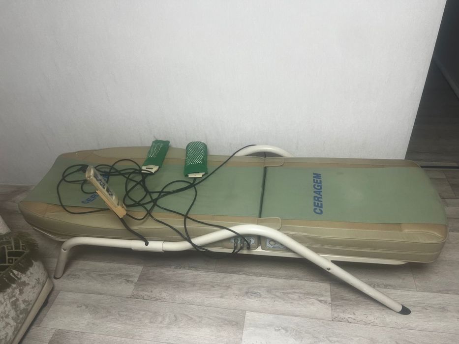 Массажная кровать