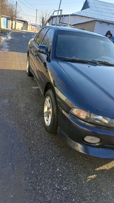 Митсубиси галант Е55