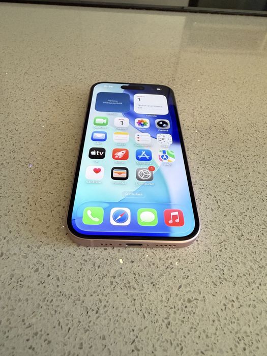 Vand iphone 15 pink,ca nou ,128 gb,liber retea