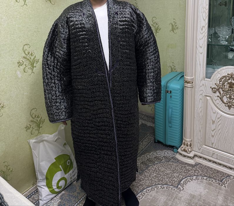 Чопон сотилади яхши жуда калин материалдан