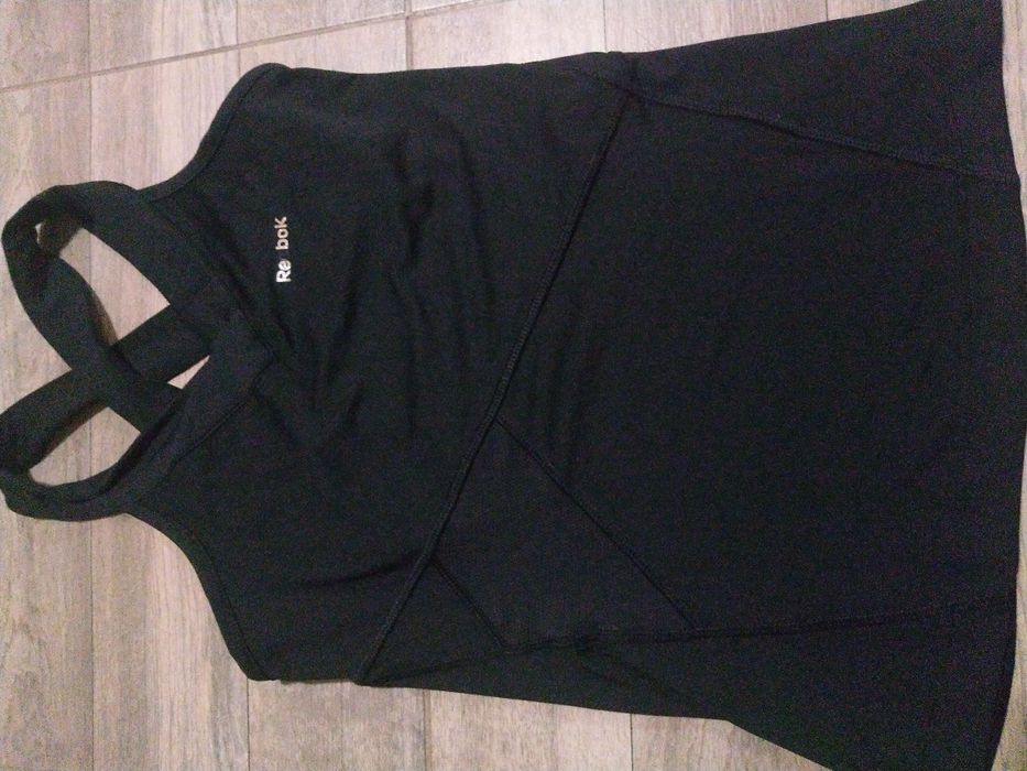 Sutien antrenament sport Reebok mărime xs  nou,fără eticheta