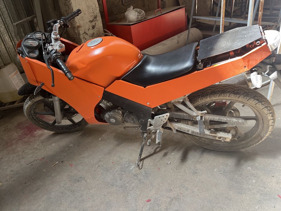 Продам мотоцикл Honda CBR 125