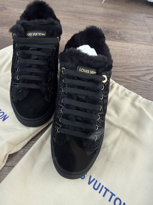 Продавам нови Обувки диор cr dio lv louis vuitton