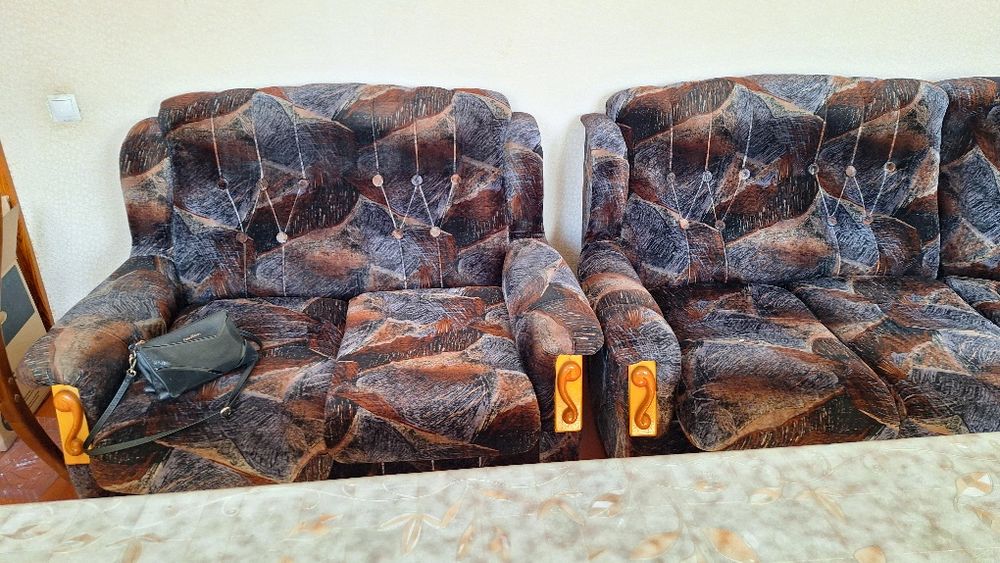 Продам уголок отдыха