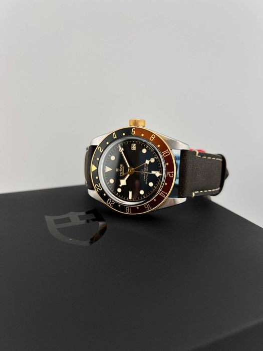 Tudor Black Bay GMT