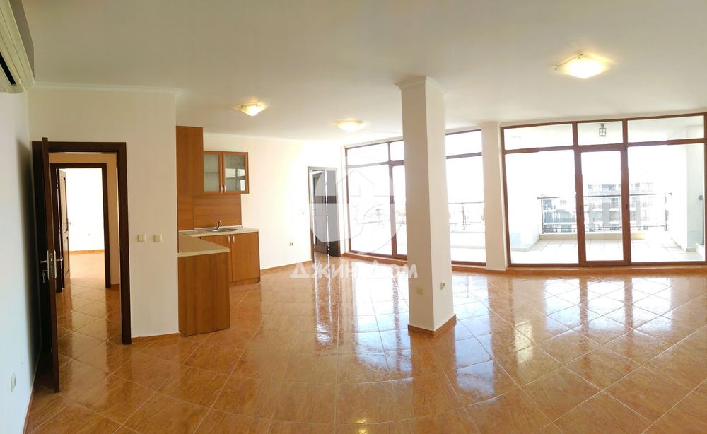 Продава се Тристаен апартамент в Свети Влас - 144 кв.м за 1200 €/кв.м - Снимка #1