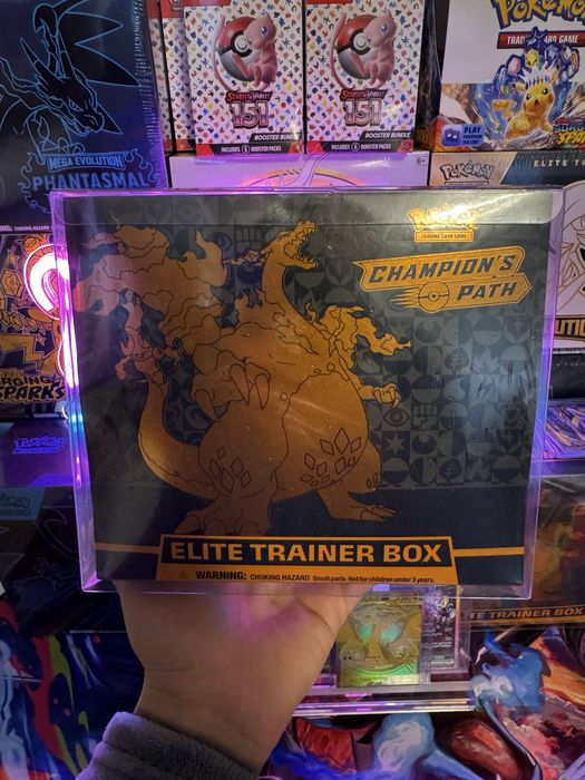 Pokemon Champion’s Path Elite Trainer Box