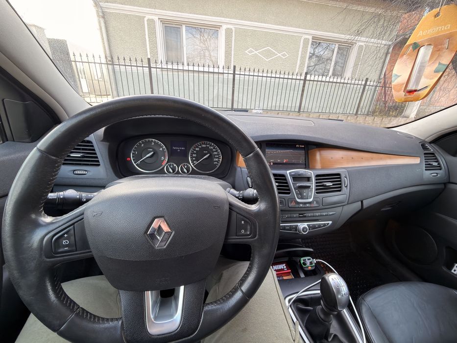 Renault Laguna 3 2.0 d 170cp Initiale Paris 2008