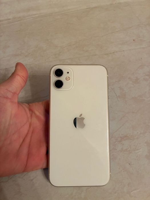 Айфон 11 в хорошем сост