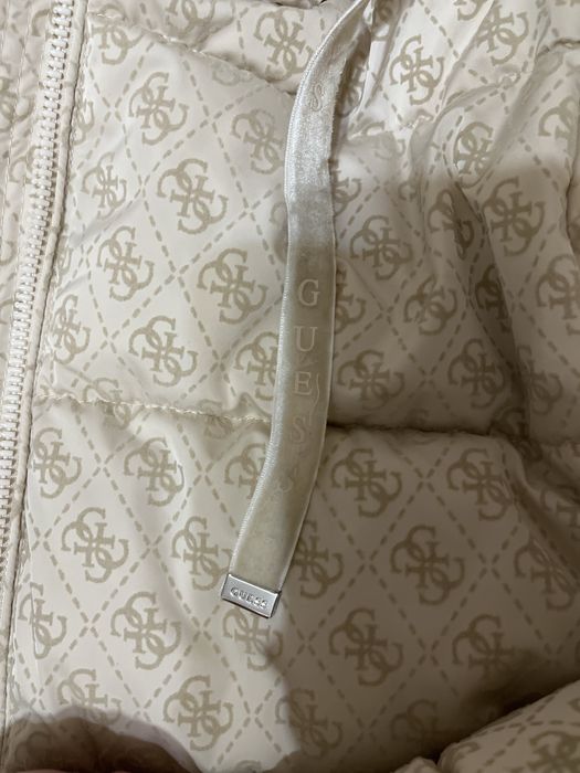 Продам новую куртку оригинал 100%