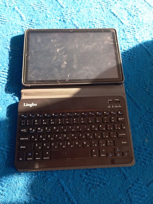 Планшет с клавиатуры