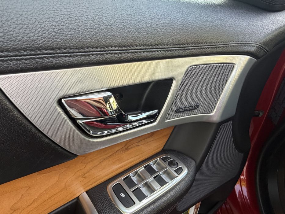 Jaguar XF S. 2015/10 Editie Limitata 275CP•8Viteze•Meridian•Variante