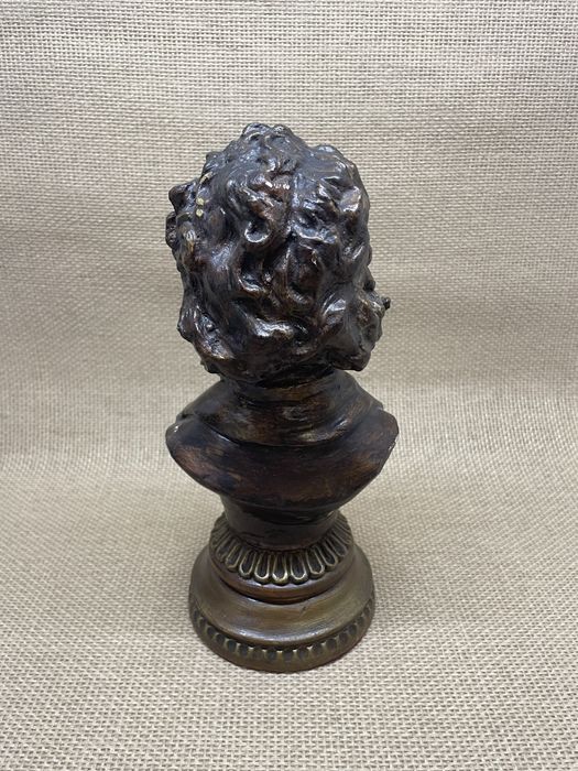 Статуэтка Пушкина